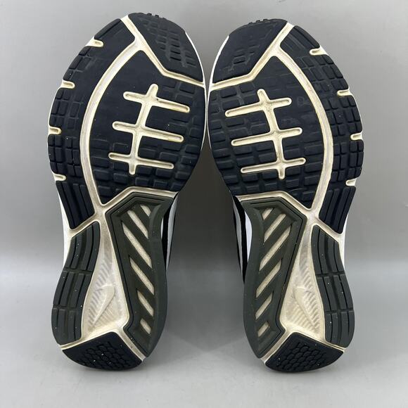 Nike Dart 11 Running Shoes Women Size 8 Black‎ White Mesh Comfort Low Sneakers - Picture 7 of 9